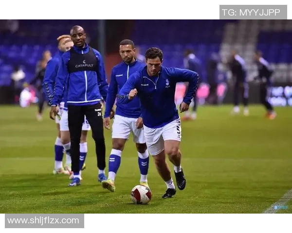 卡拉格想和多特球迷一同进入阿提哈德球场客队看台，但被回绝